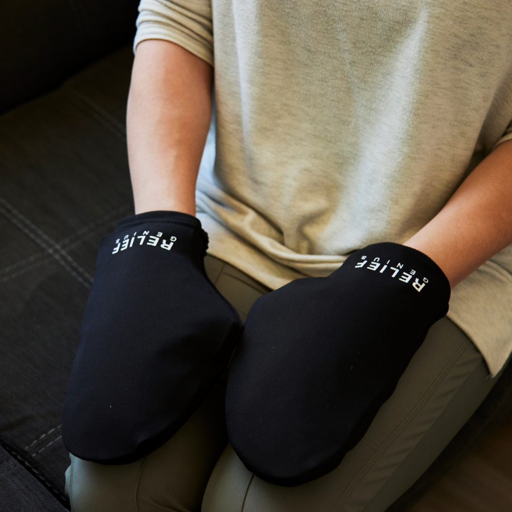 Ice therapy discount gloves